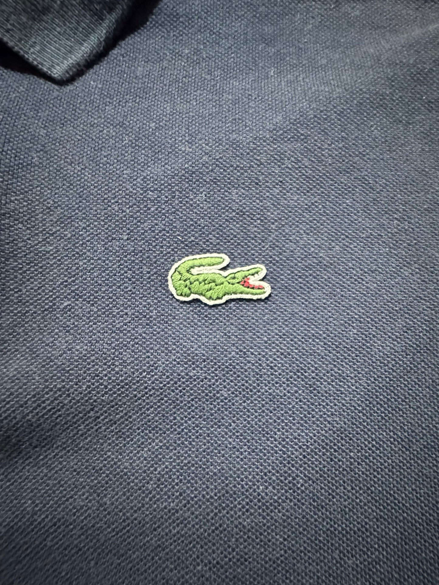 Lacoste Тъмносиньо Размер 6 / XL — Тениска с Лого Крокодил