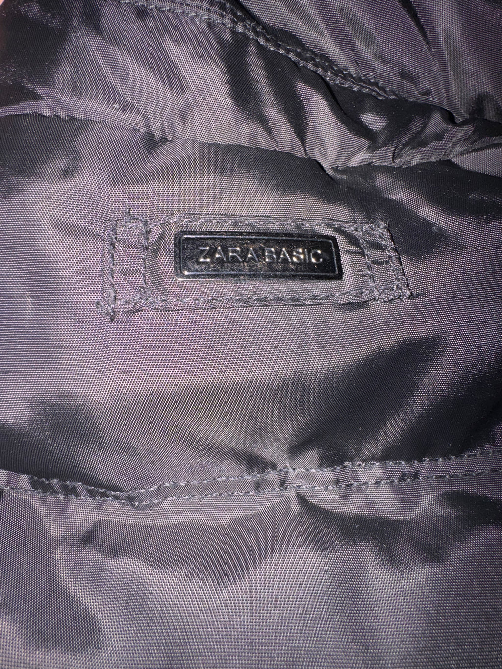 Zara Basic – Дълго капитонирано яке с колан – Черно – Размер M