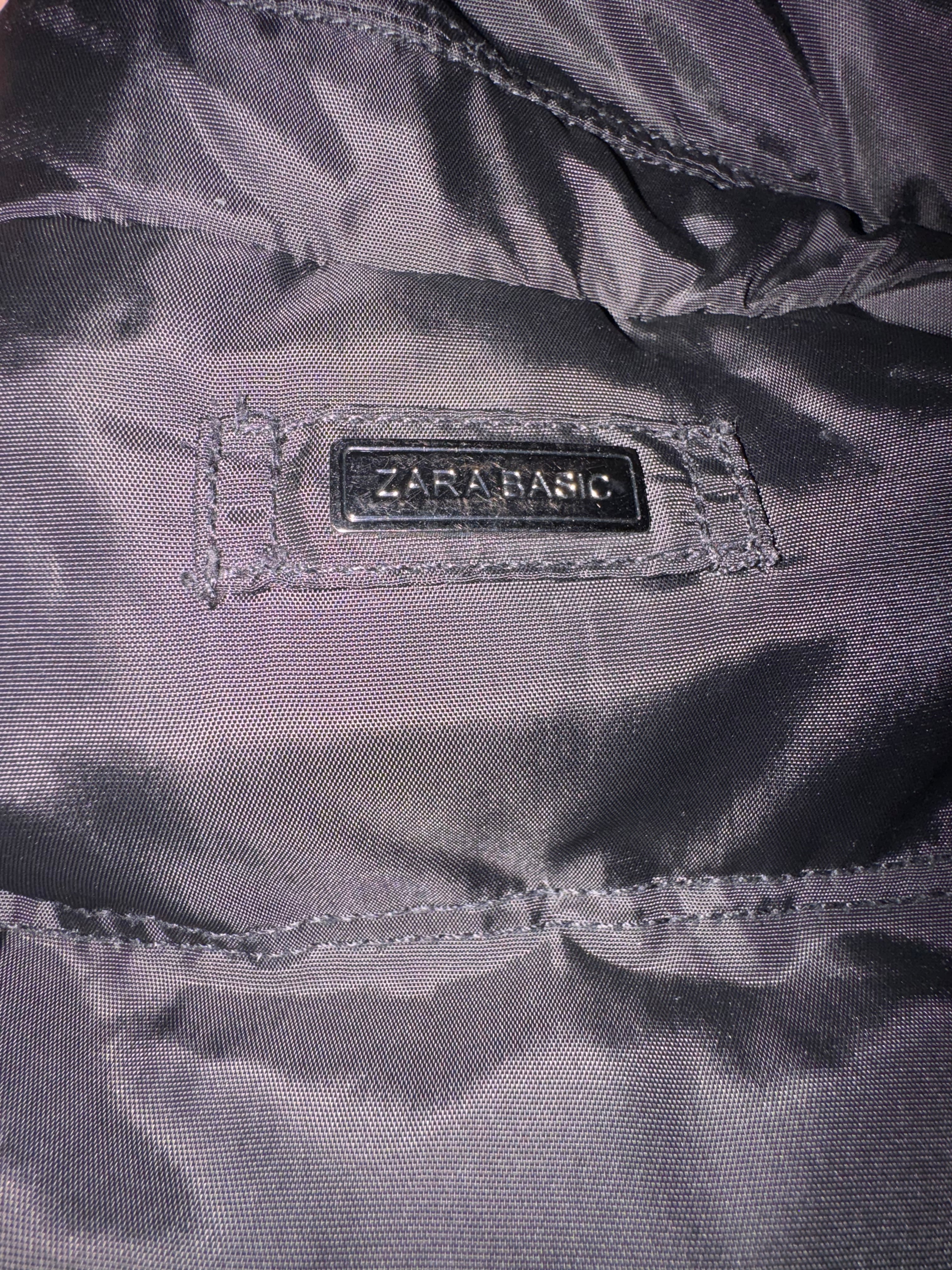 Zara Basic – Дълго капитонирано яке с колан – Черно – Размер M