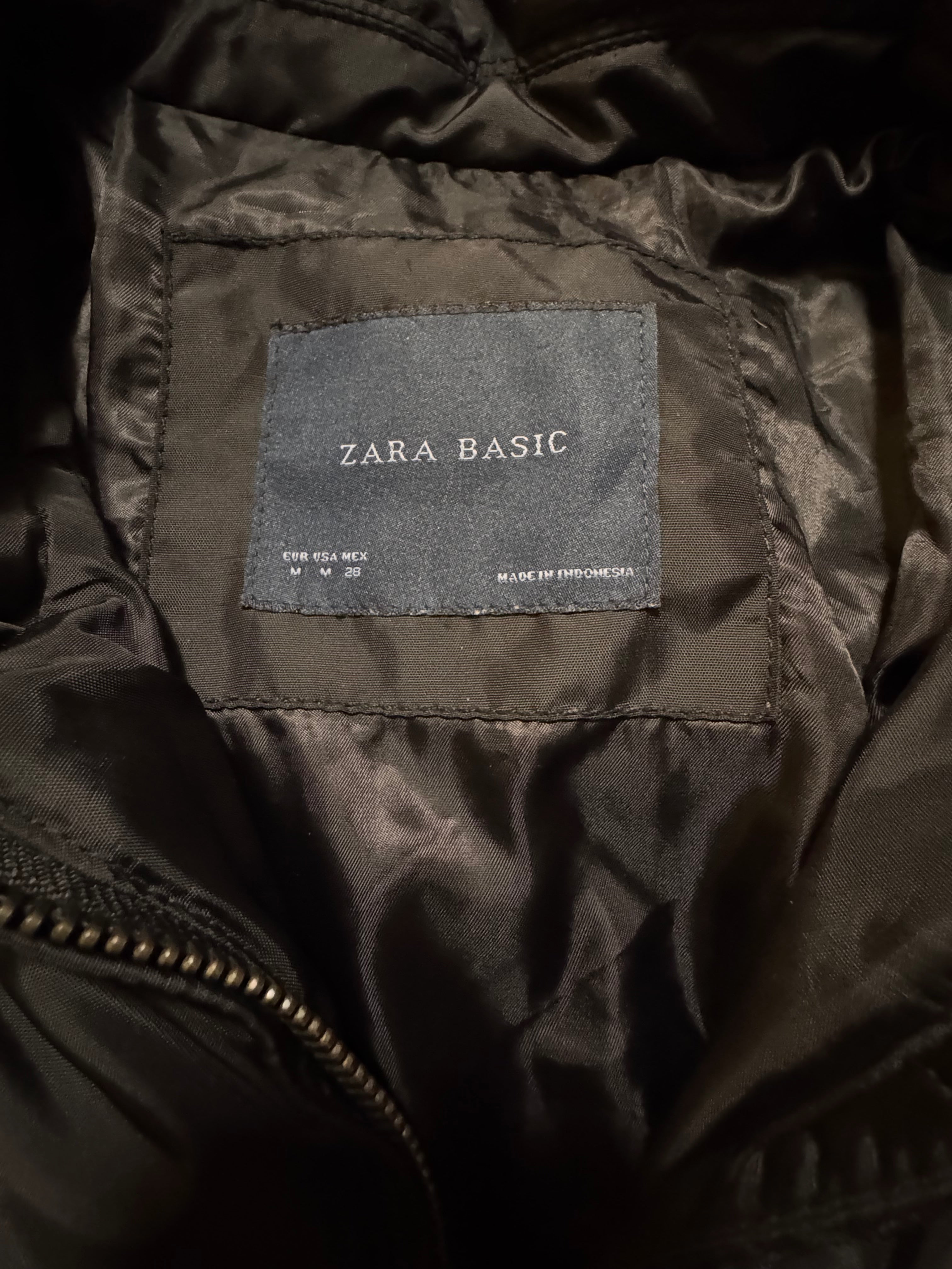 Zara Basic – Дълго капитонирано яке с колан – Черно – Размер M