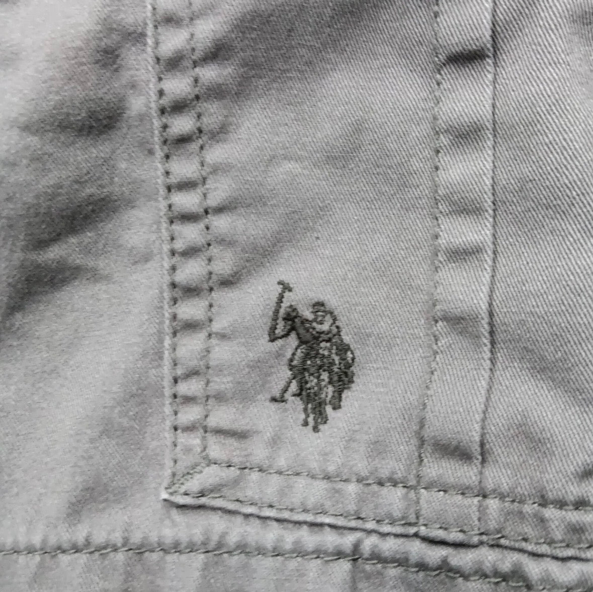U.S. Polo Assn. Къси карго панталони– Сив цвят, Размер 32