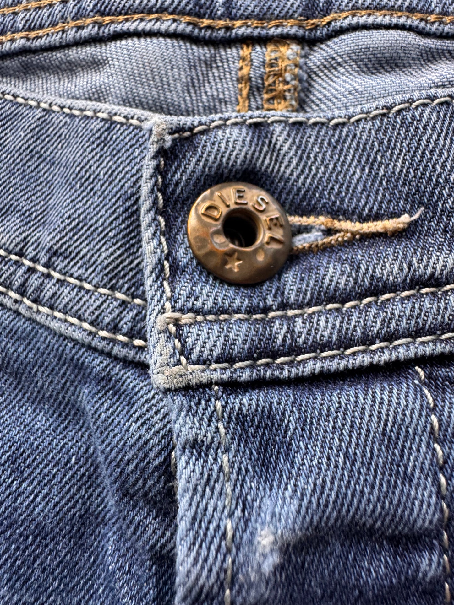 Diesel TEPPHAR мъжки дънки W33/L30 – slim carrot, distressed denim