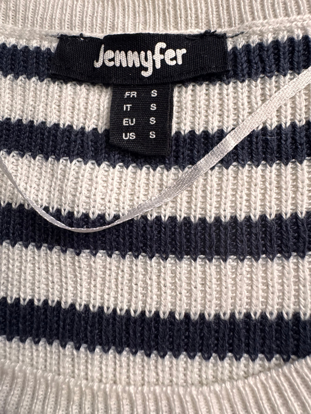 Jennyfer – Плетена блуза на райе – Бяло и тъмносиньо – Размер S