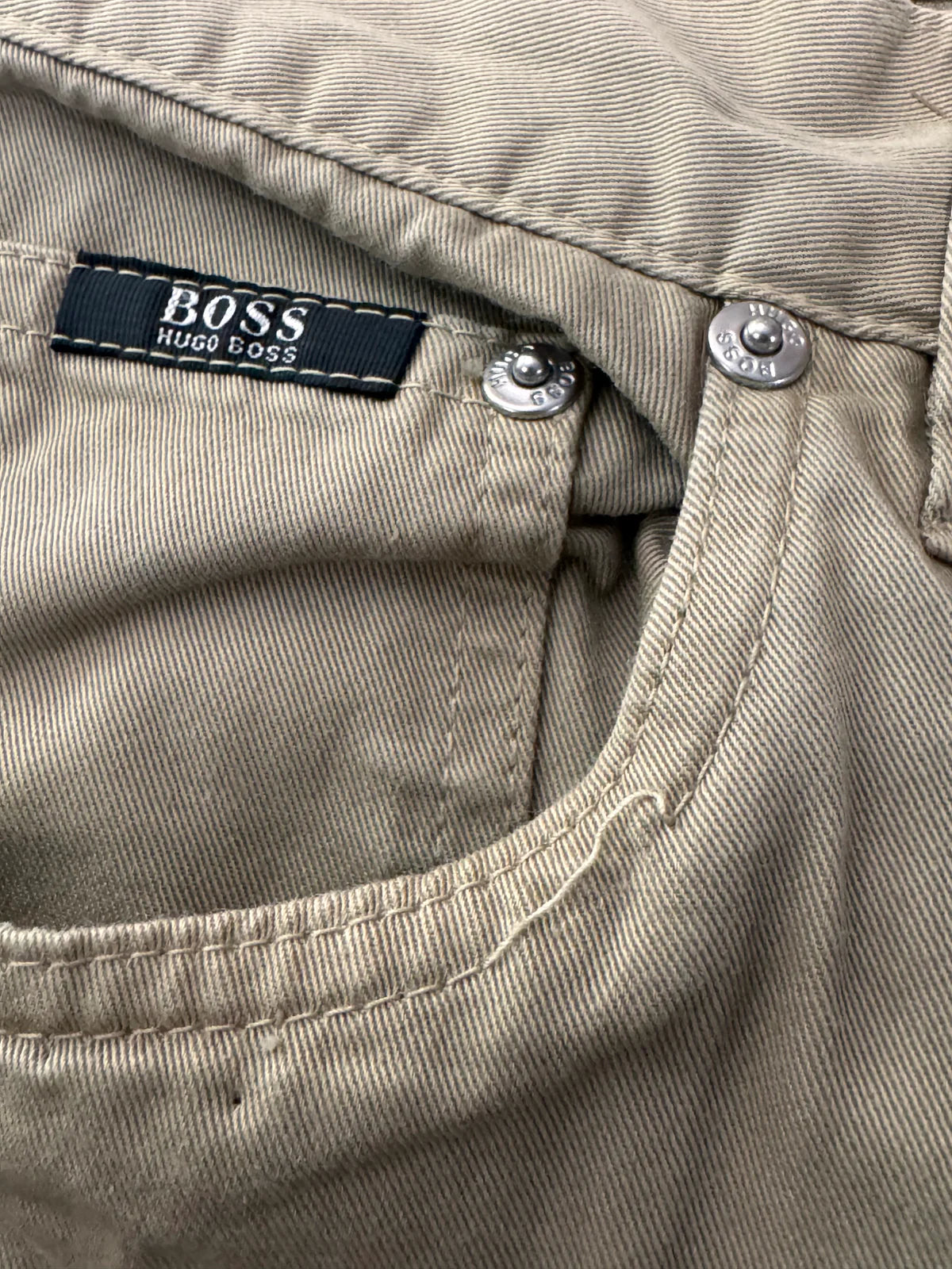 HUGO BOSS Мъжки Чино Панталон - размер 32 ( на снимките са показани забележки)