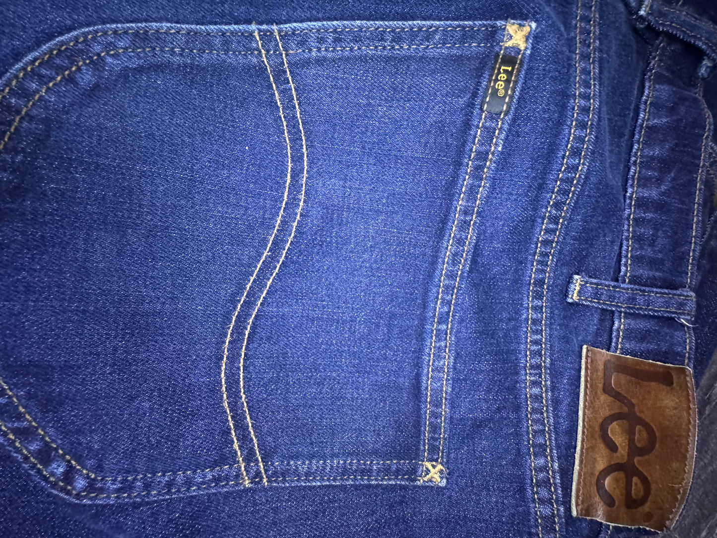 Lee Jeans W36/L30 Dark Blue Authentic Denim